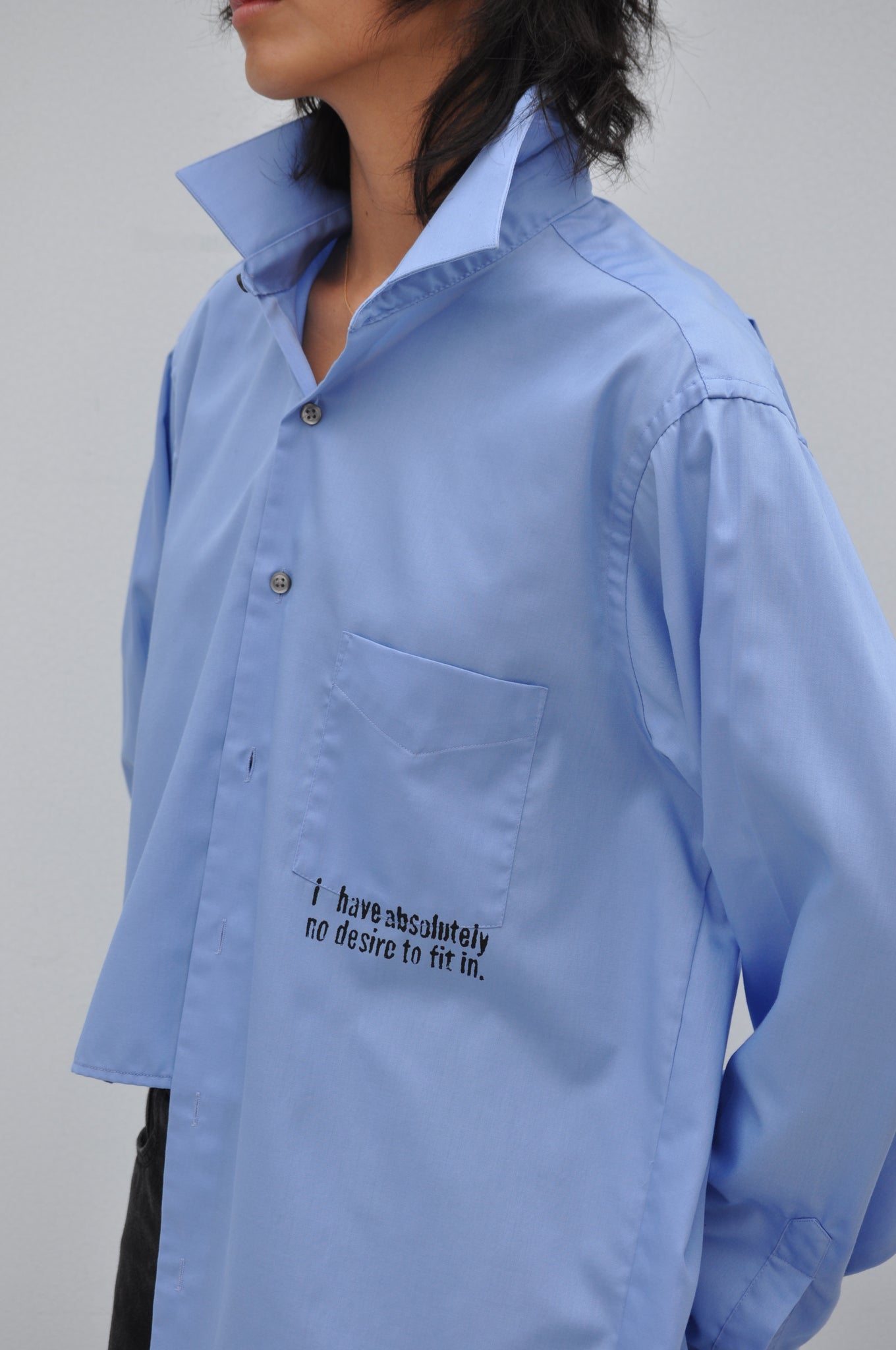 FRENCH TUCK BUTTON DOWN