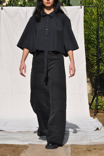 BLACK CROPPED SHIRT