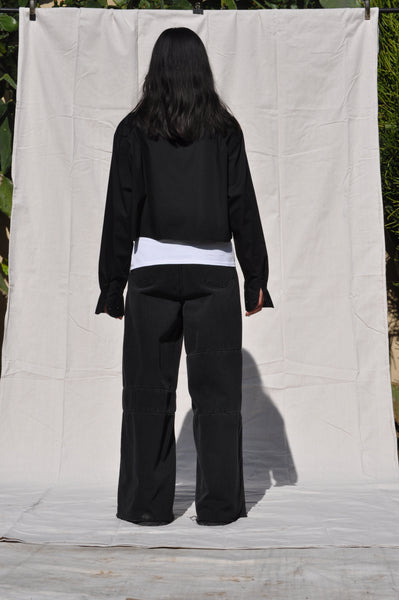 BLACK CROPPED LONG SLEEVE SHIRT