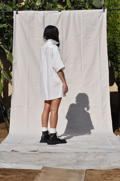 SLEEVE- POCKET BUTTON DOWN