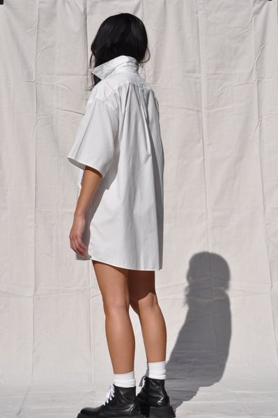 SLEEVE- POCKET BUTTON DOWN
