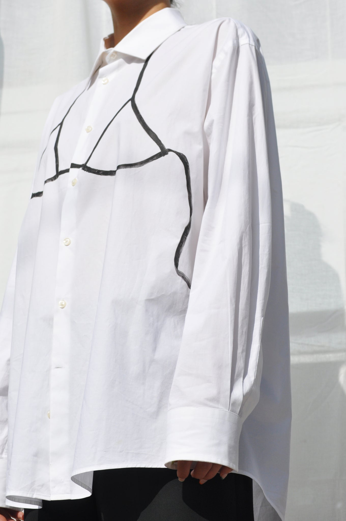 WHITE LOOSE FIT SECONDHAND BUTTON DOWN SHIRT WITH HAND PAINTED BIKINI TOP CONTRAST IN BLACK.