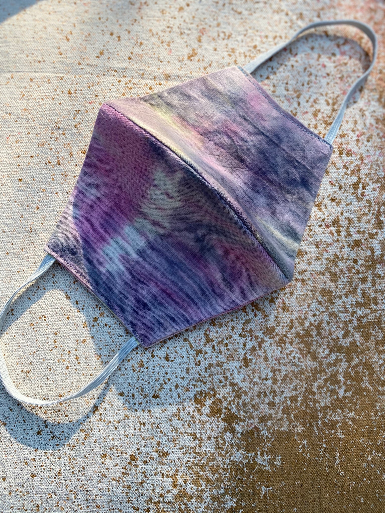 TIE DYE FACE MASK IN PERIWINKLE