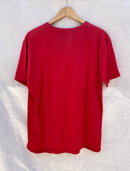BACK VIEW OF RED T-SHIRT.